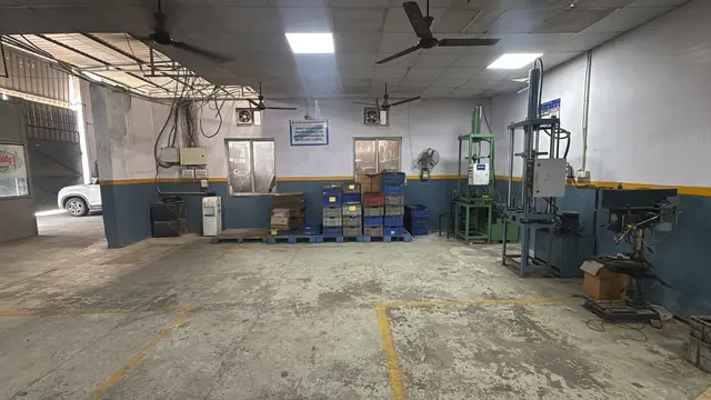 Shivam Enterprises hydraulic and utility machinery bay